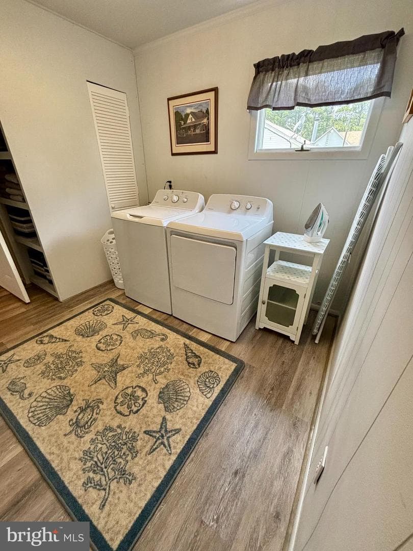 1240 Hudson Road photo 16