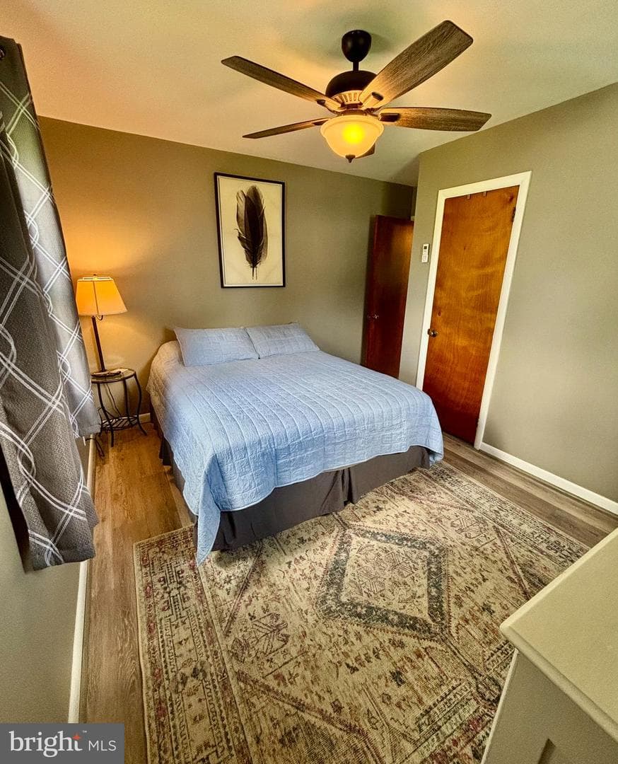 1240 Hudson Road photo 6