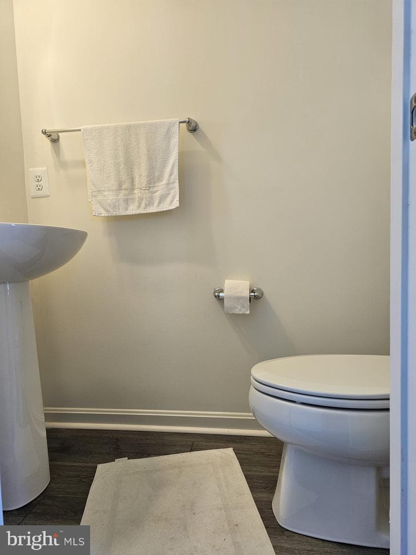 2506 Boeing Way photo 8