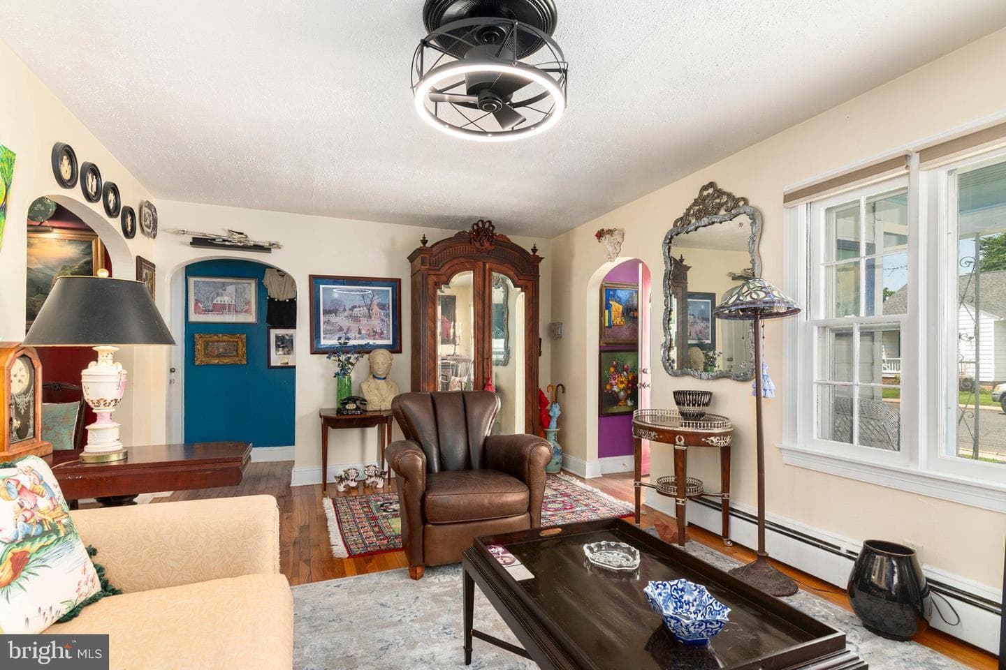 408 Bayly Avenue photo 11