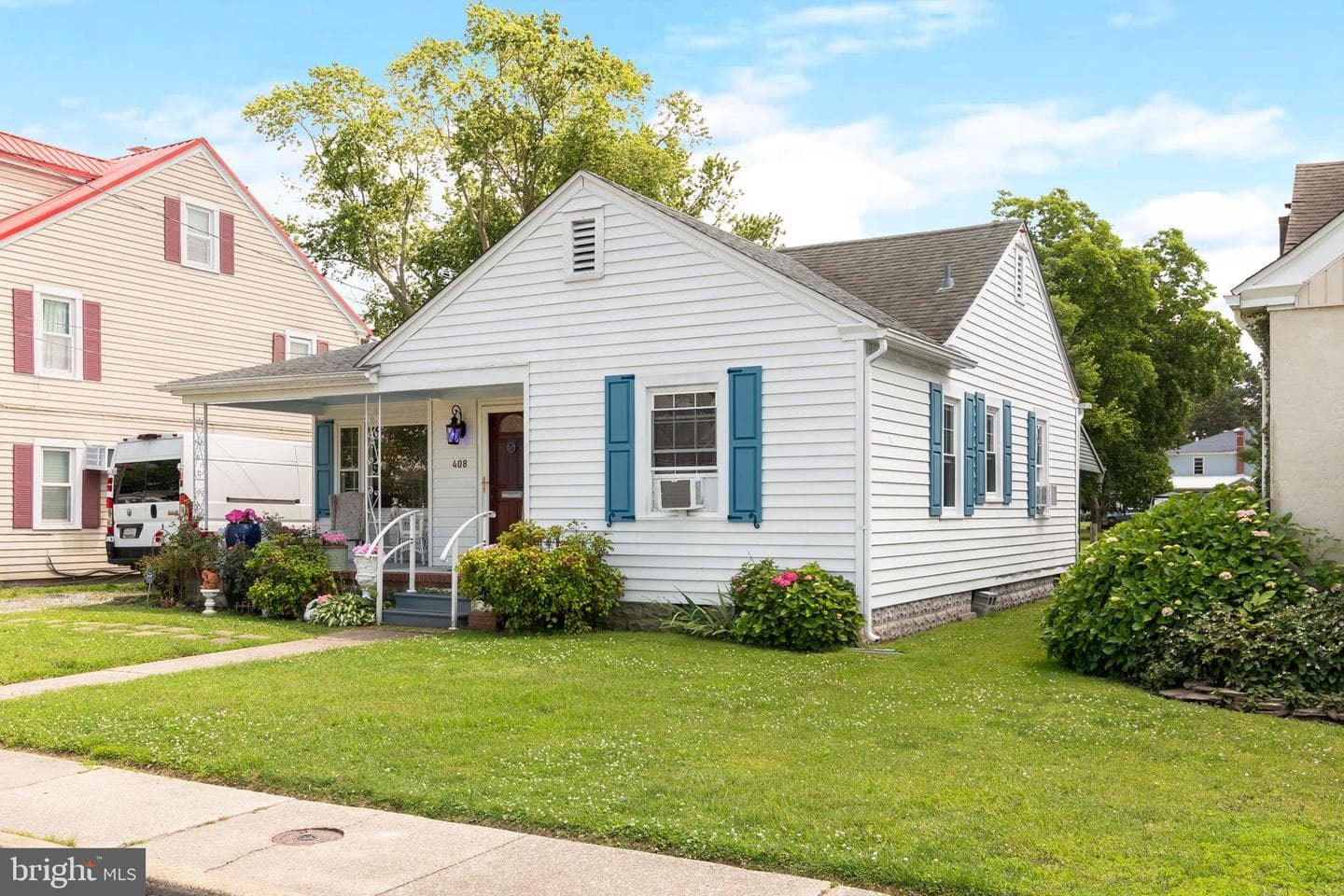 408 Bayly Avenue, Cambridge