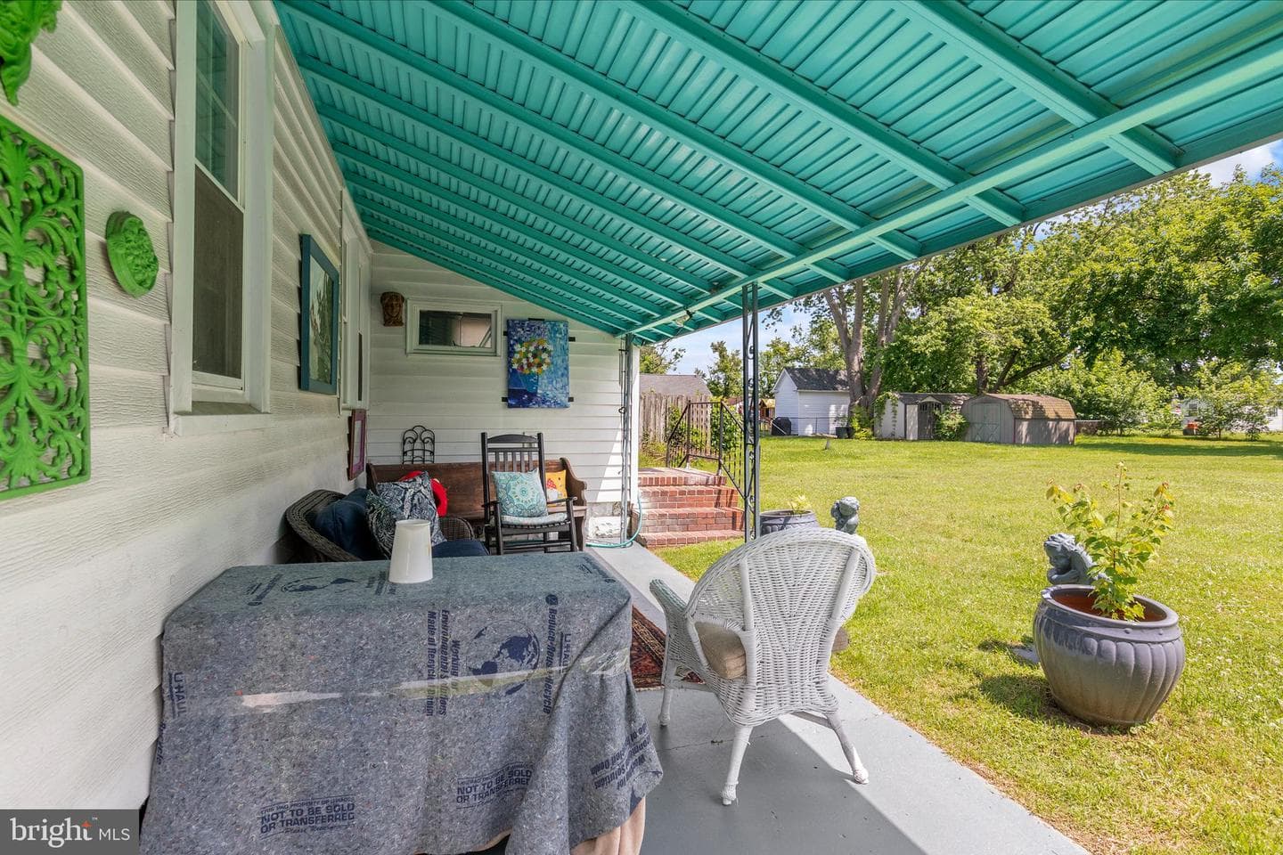 408 Bayly Avenue photo 25
