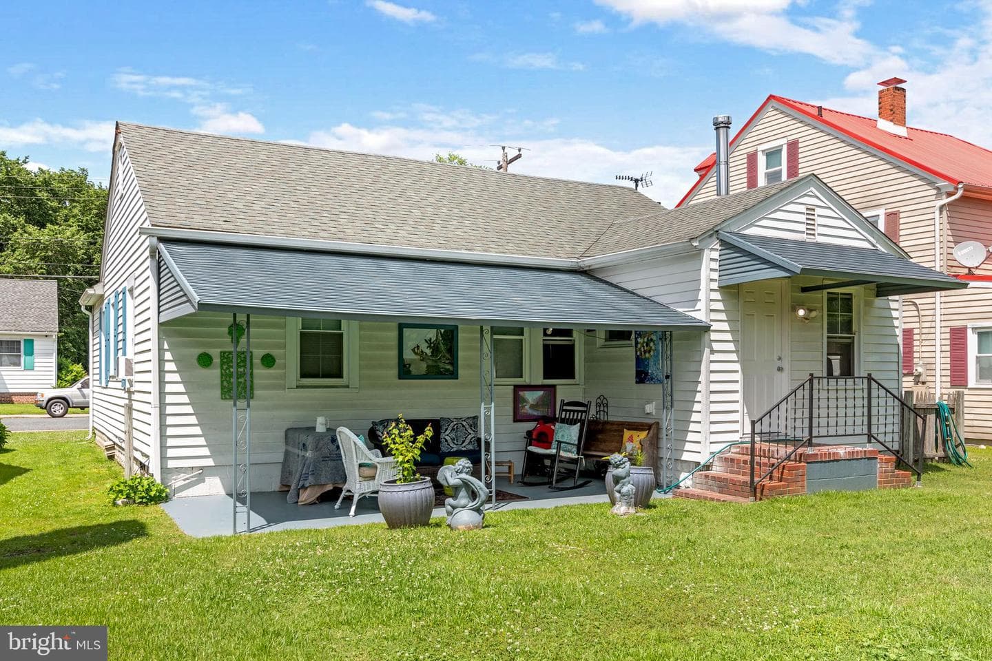 408 Bayly Avenue photo 33