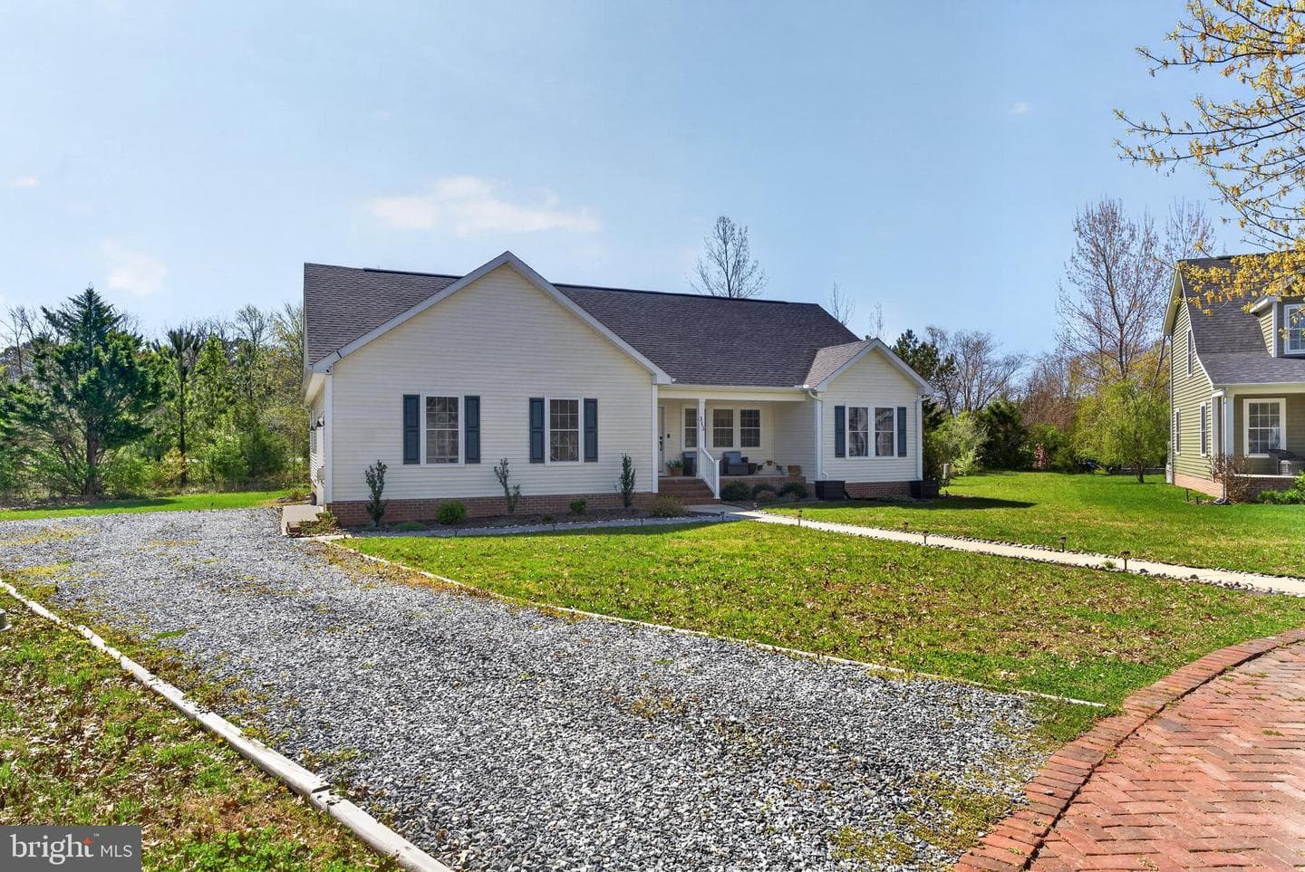 313 Edmonson Lane, East New Market