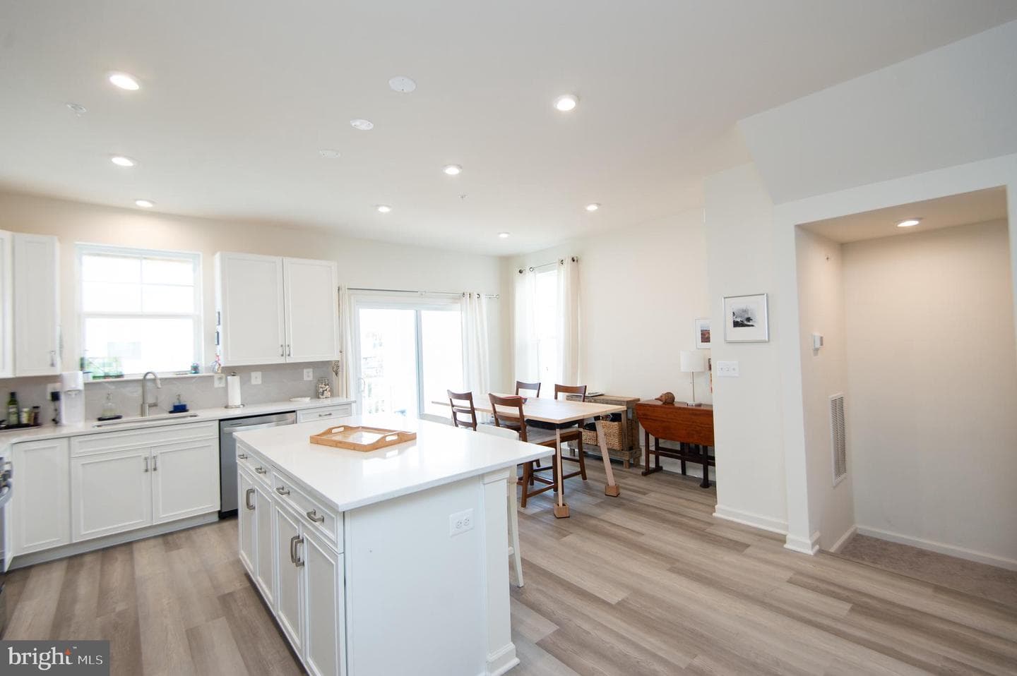 519 Seaway Lane #157 photo 9