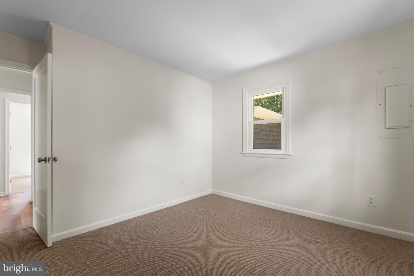 12 Oak Street photo 25