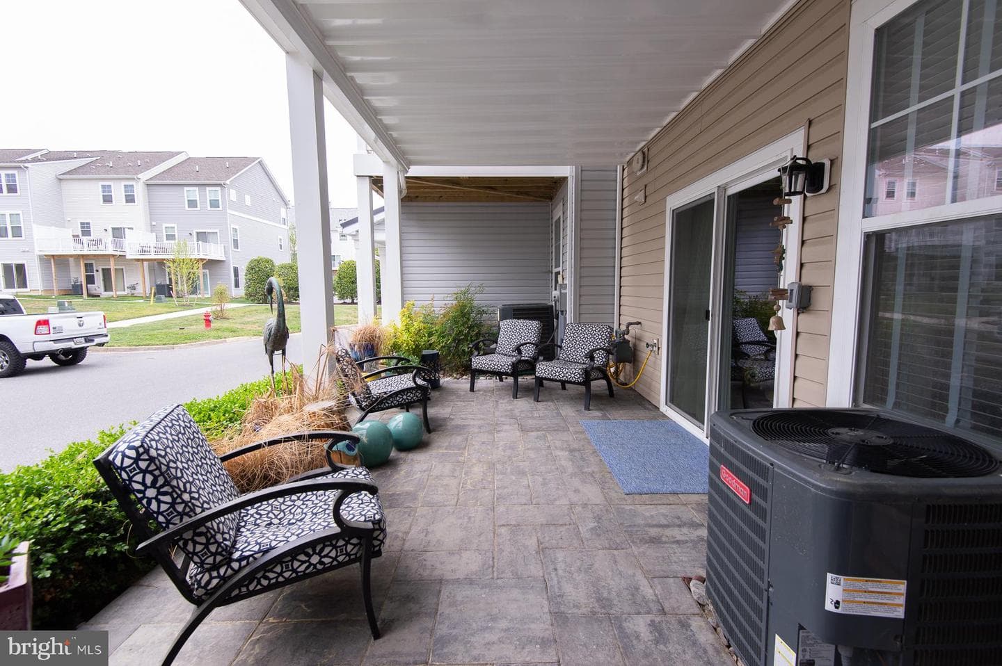416 S Seaway Court #142 photo 11