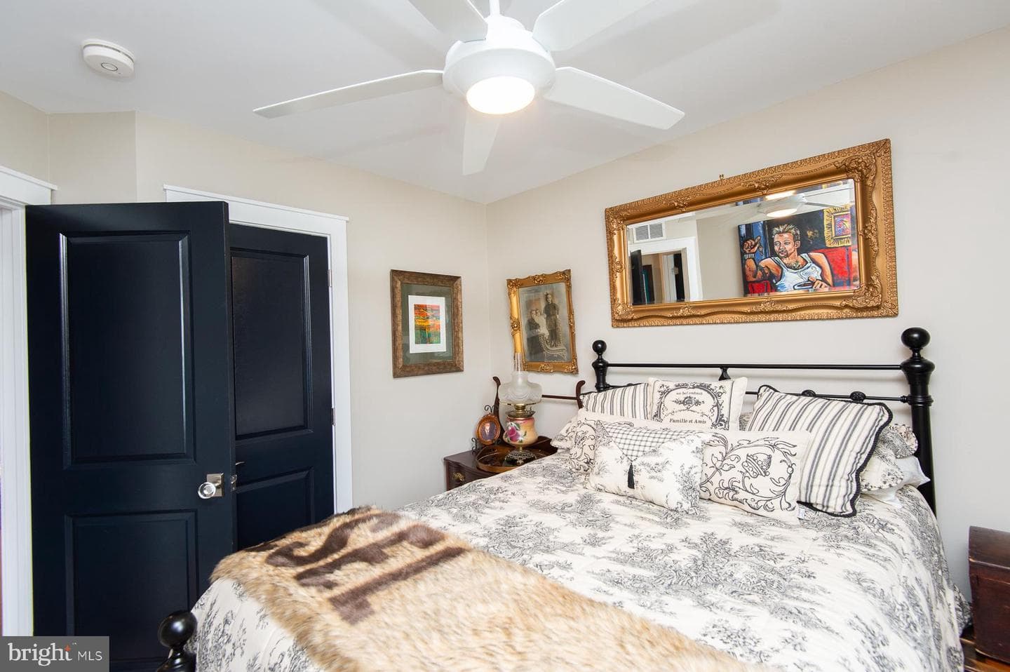 416 S Seaway Court #142 photo 35