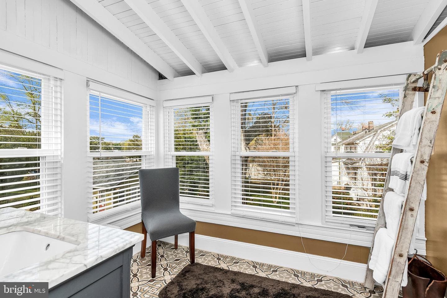 309 Glenburn Avenue photo 30