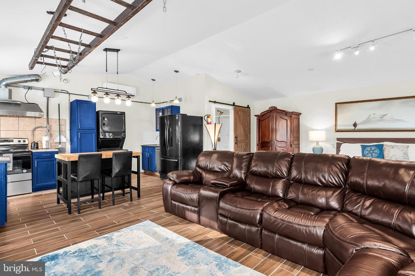 309 Glenburn Avenue photo 40