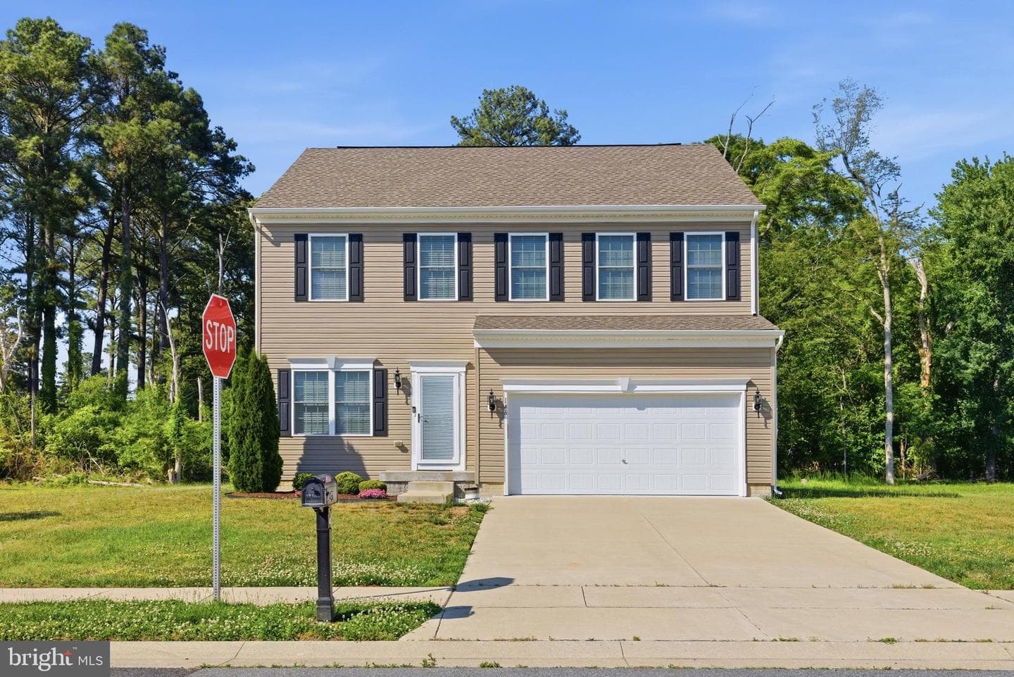 146 Regulator Drive N, Cambridge