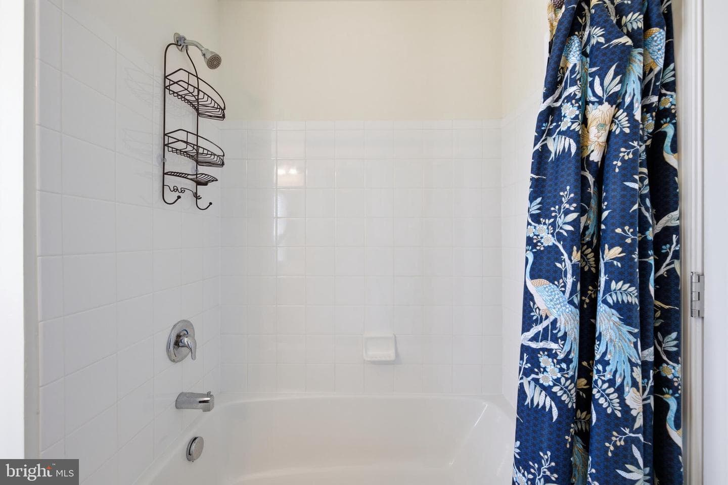 146 Regulator Drive N photo 24