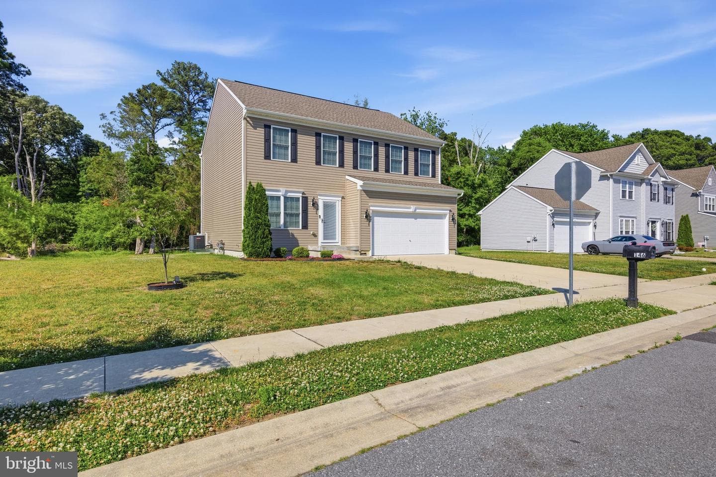 146 Regulator Drive N photo 28