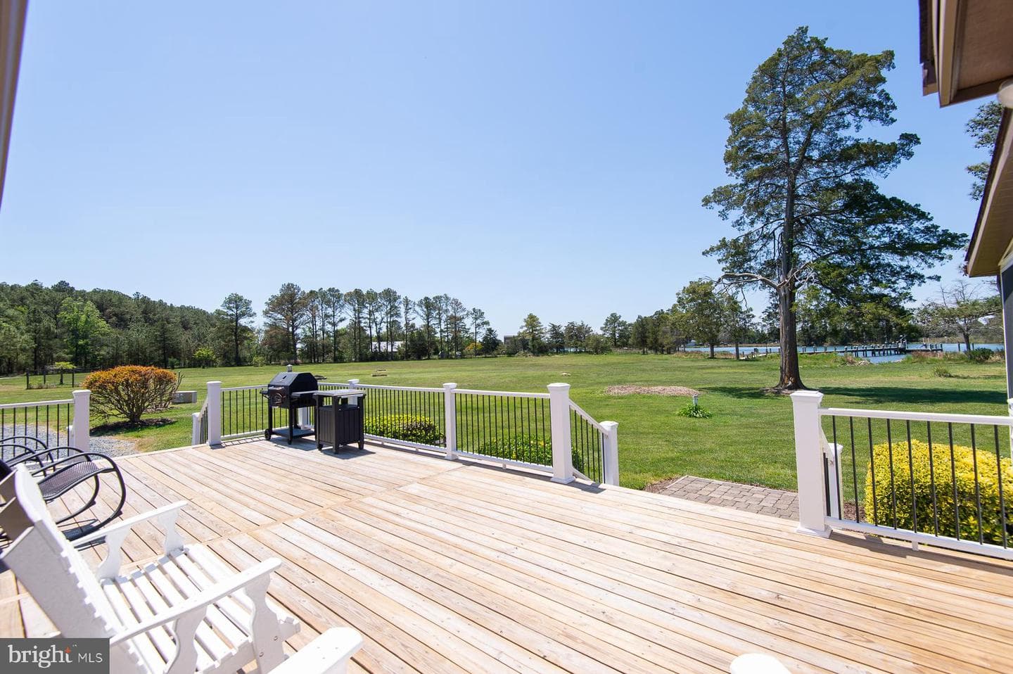 1661 Town Point Road photo 4