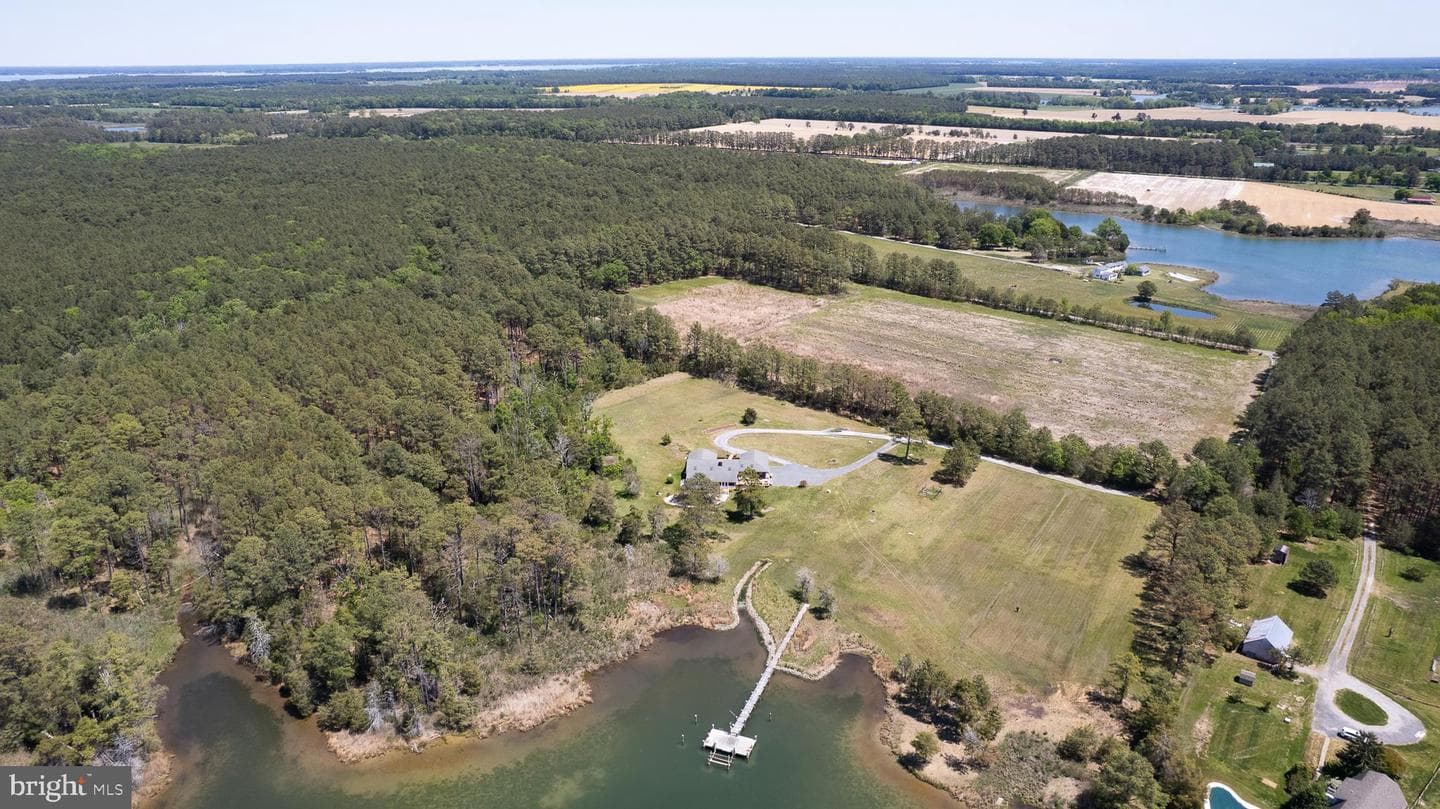 1661 Town Point Road photo 58