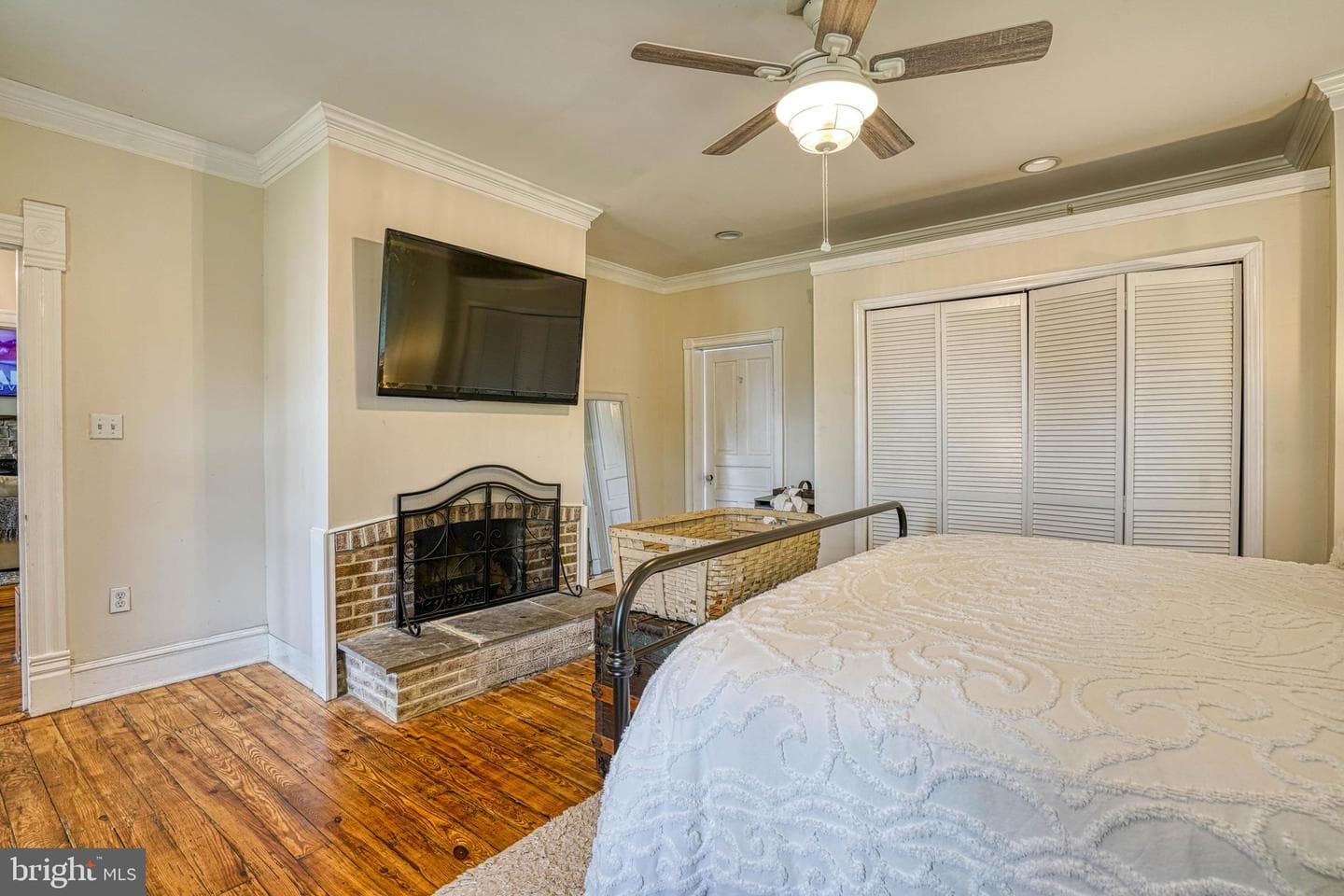 1311 Race Street photo 32
