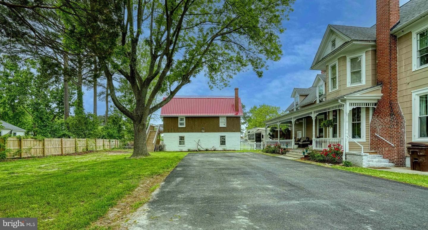 1311 Race Street photo 5