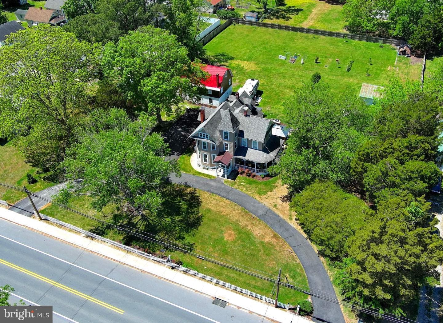 1311 Race Street photo 89