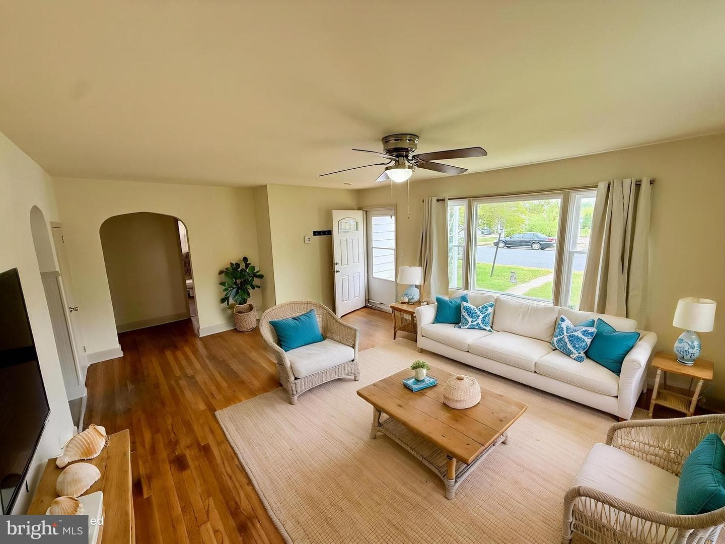 319 Shepherd Avenue photo 4