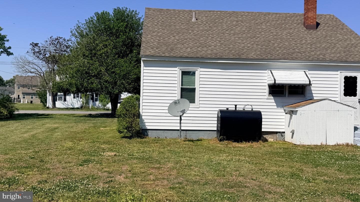214 E Appleby Avenue photo 21
