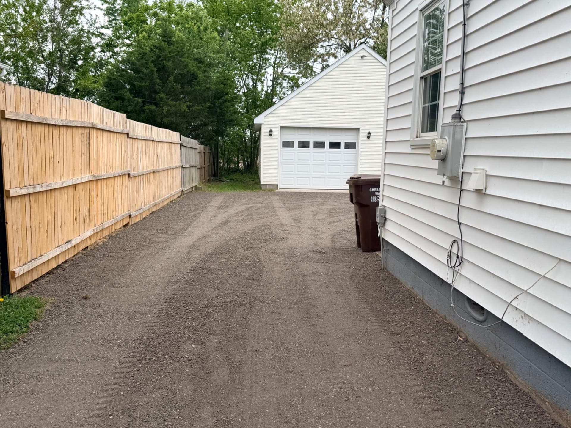 214 E Appleby Avenue photo 25