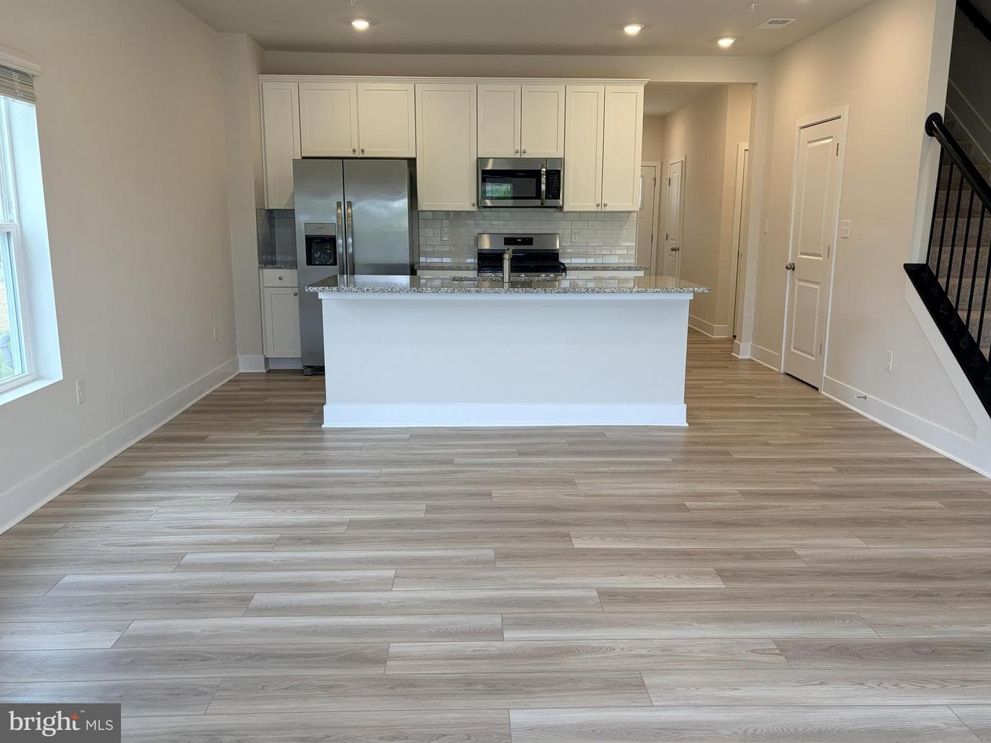 2203 Winterberry Lane photo 3