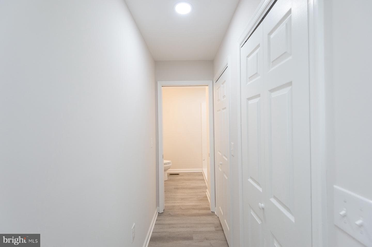 109 Railroad Avenue photo 17