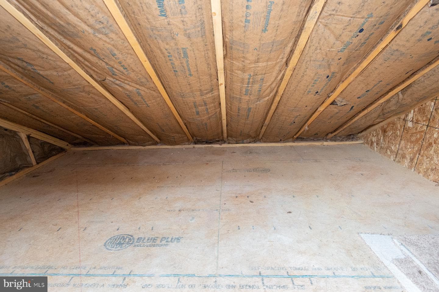 109 Railroad Avenue photo 28