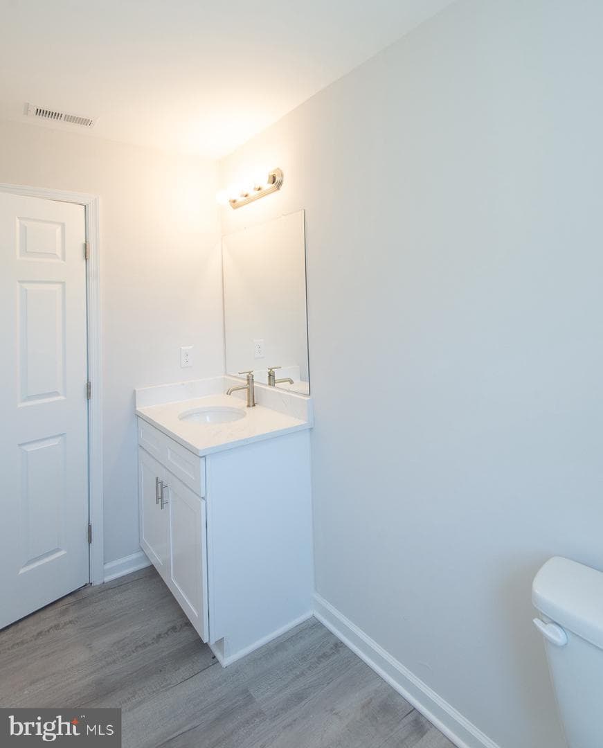 109 Railroad Avenue photo 30