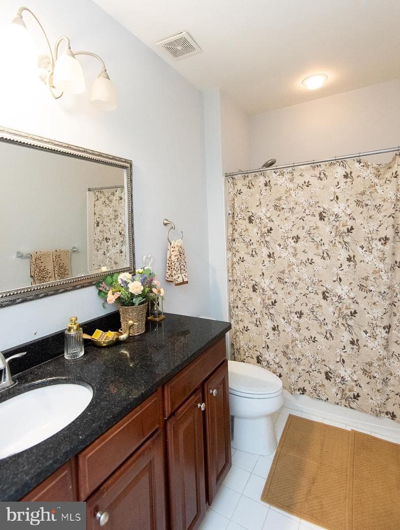 119 Regulator Drive N photo 24