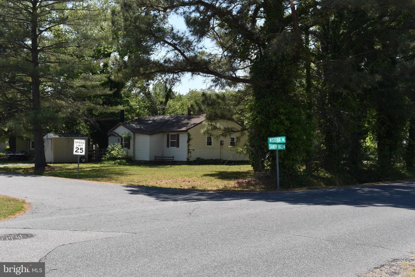 200 Wisteria Drive, Cambridge