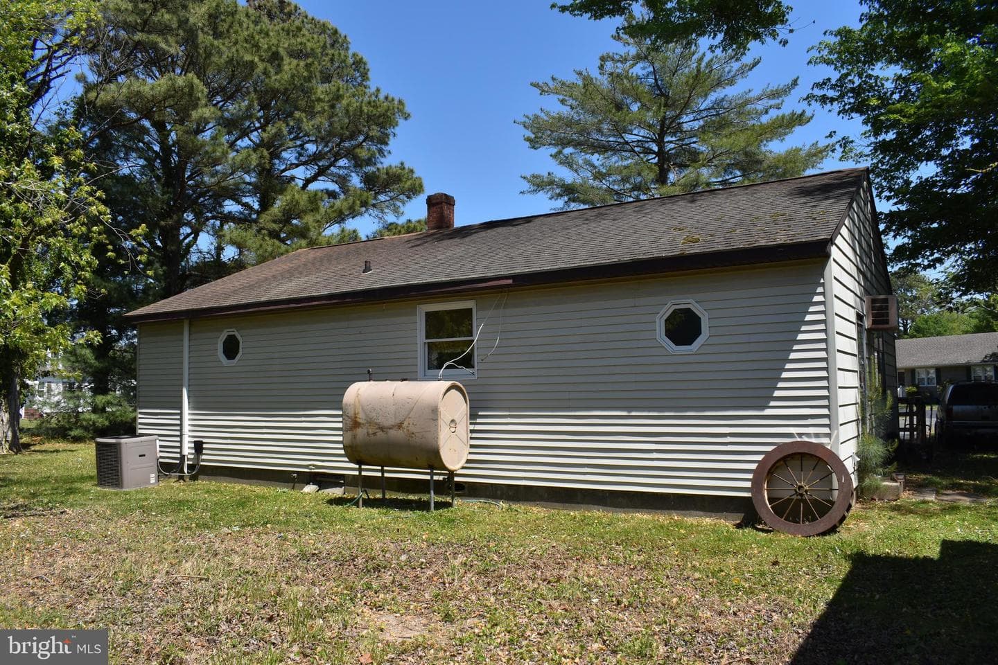200 Wisteria Drive photo 6