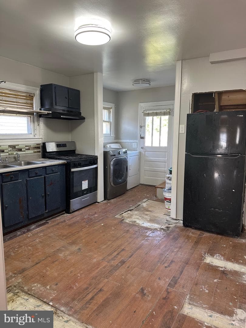 904 Central photo 20