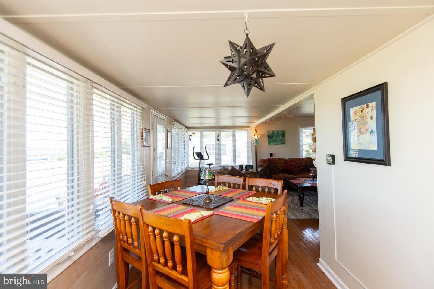 5558 Bowen Road photo 12