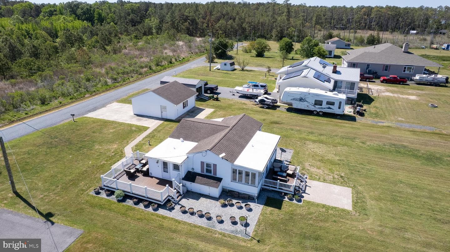 5558 Bowen Road photo 28