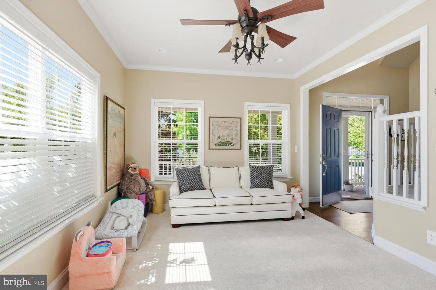 126 Regulator Drive N photo 12