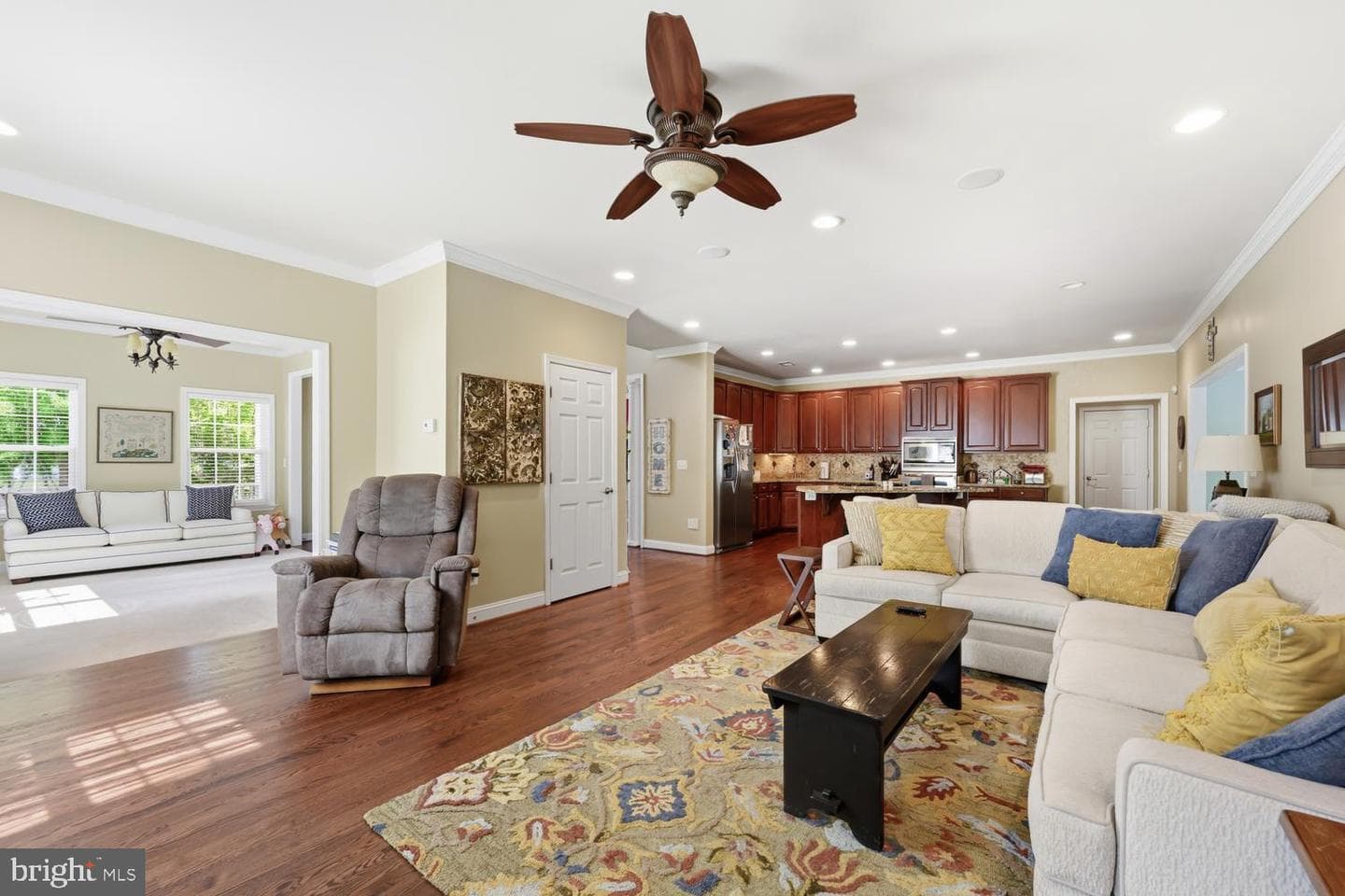 126 Regulator Drive N photo 14