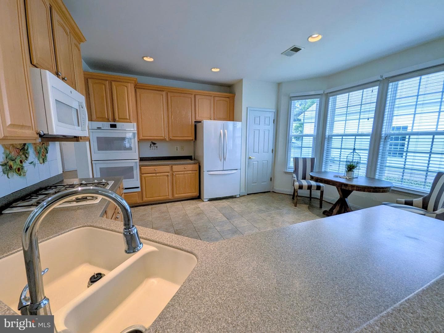 123 Regulator Drive N photo 15
