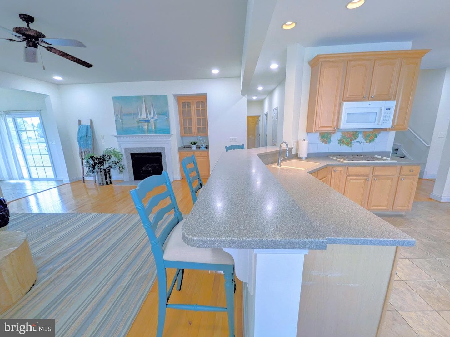 123 Regulator Drive N photo 16
