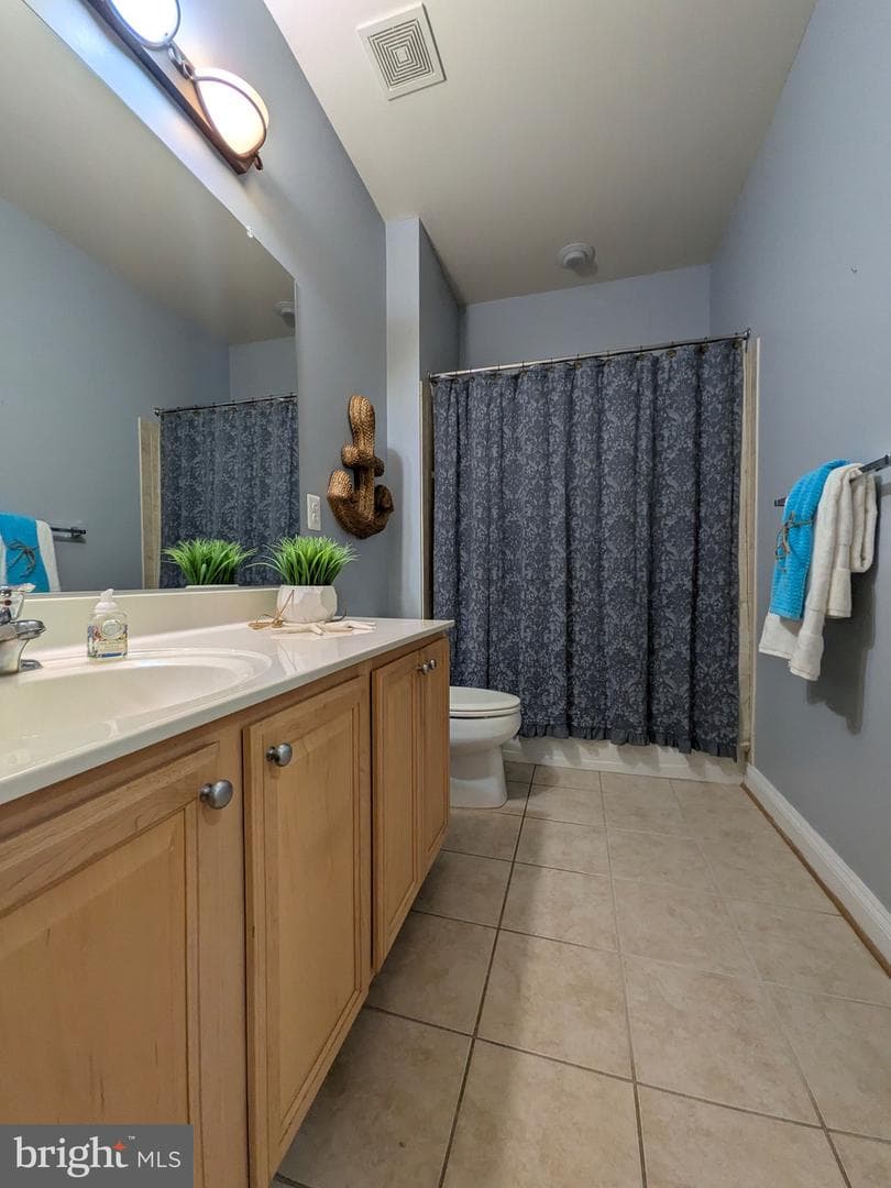 123 Regulator Drive N photo 25