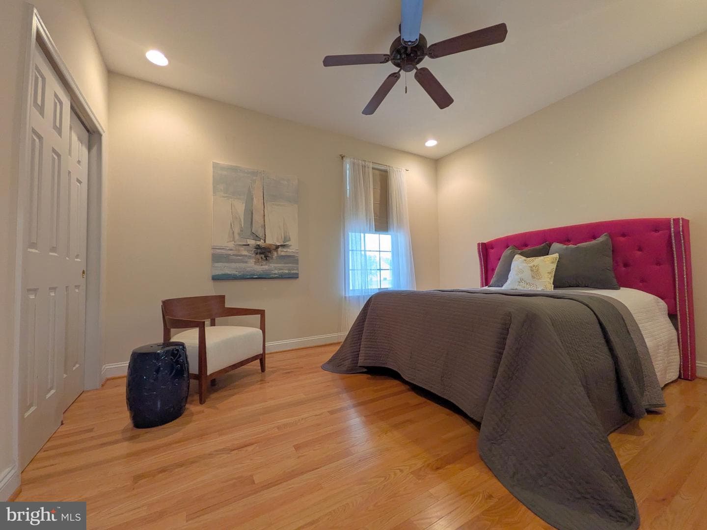 123 Regulator Drive N photo 31