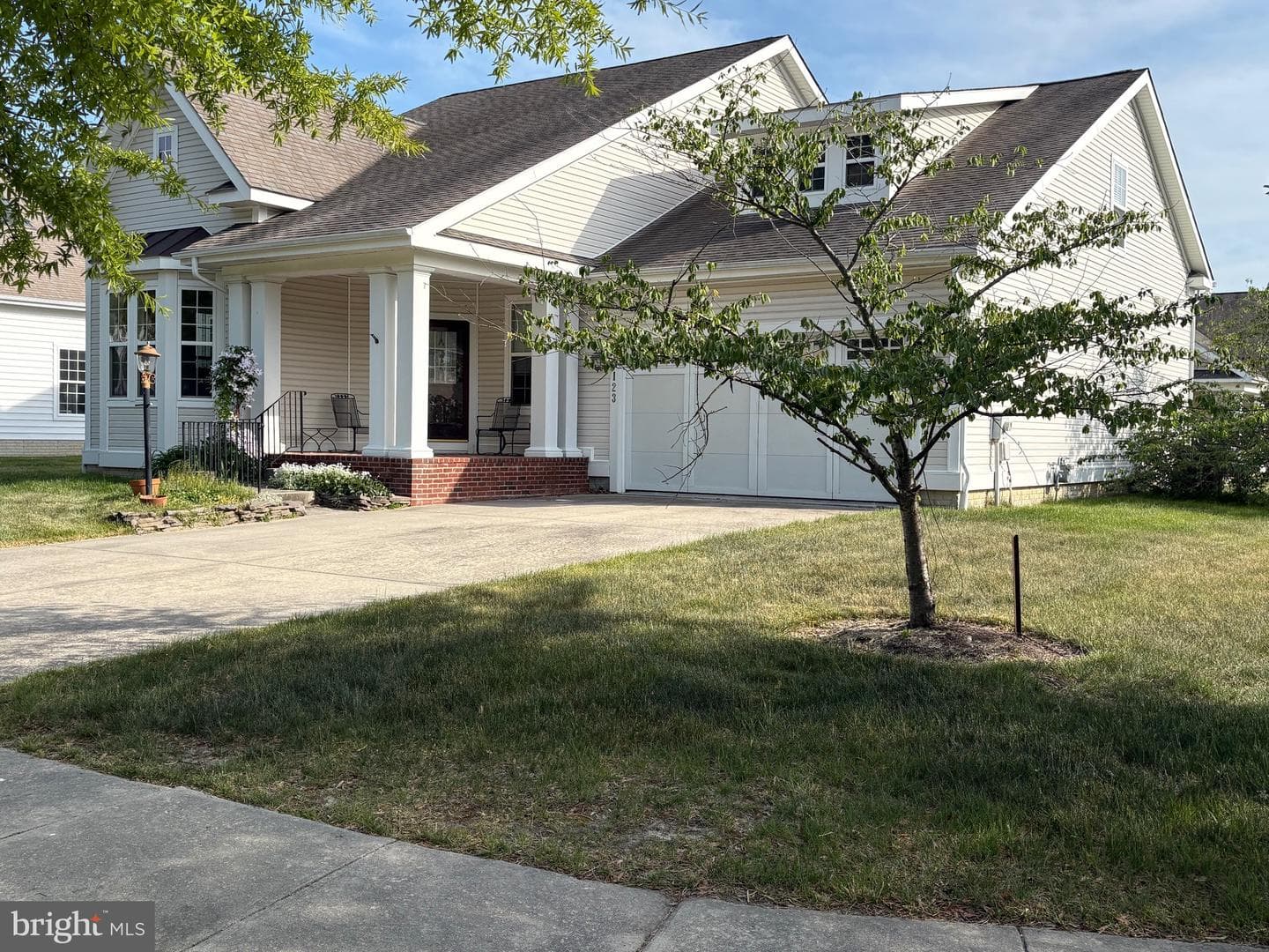 123 Regulator Drive N photo 42