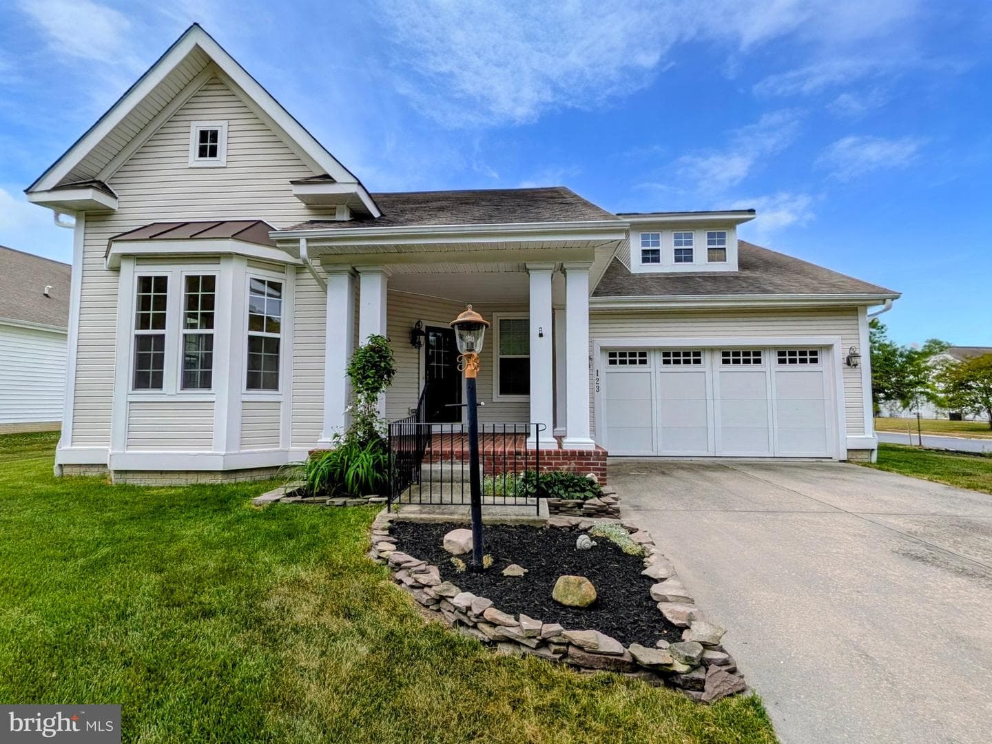 123 Regulator Drive N photo 46