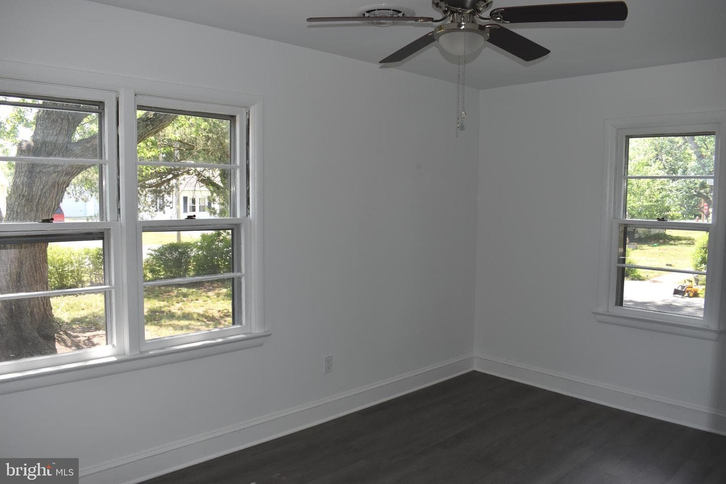 111 Richardson Drive photo 12