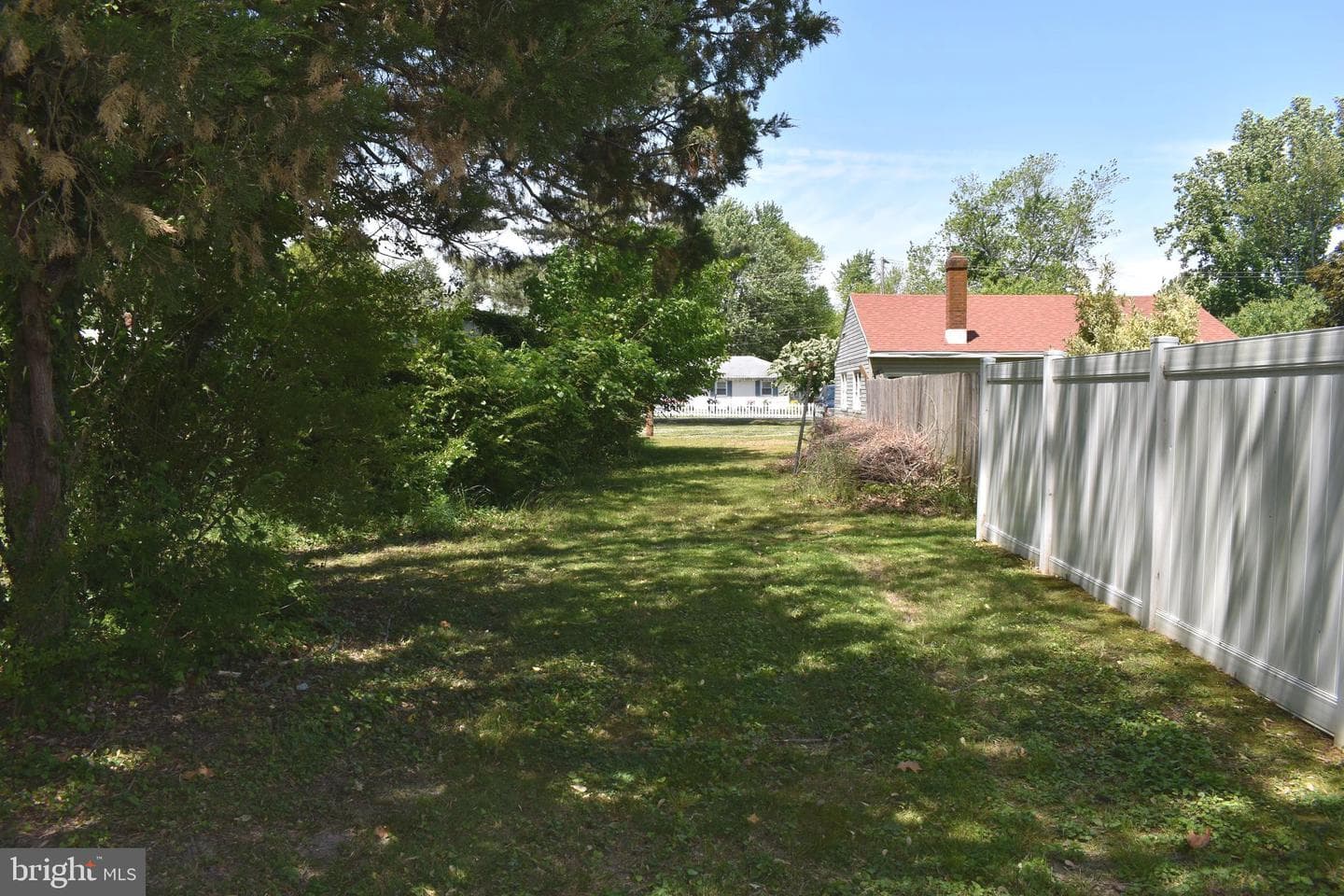 111 Richardson Drive photo 16