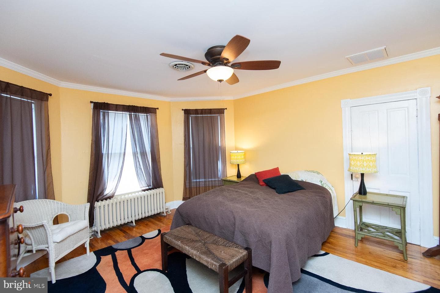 606 Locust Street photo 22