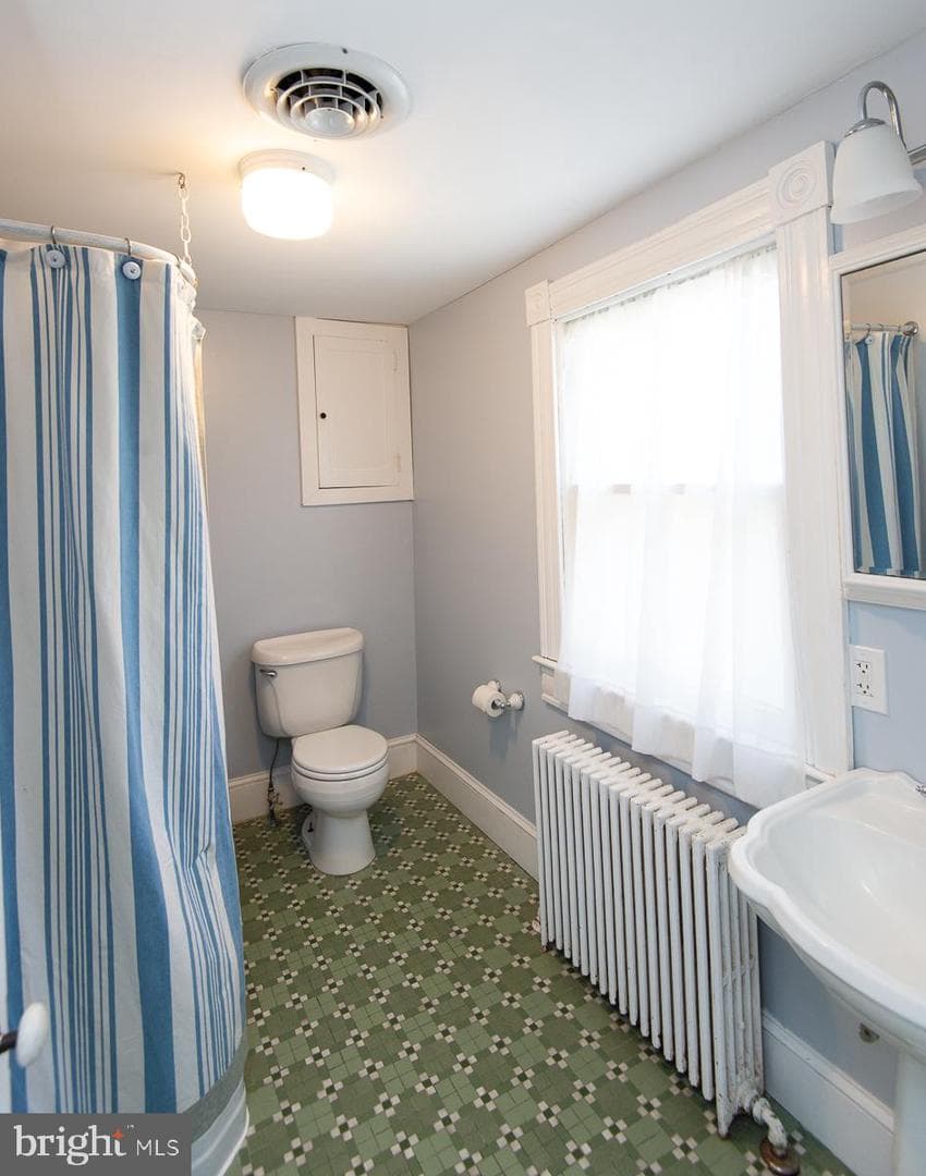 606 Locust Street photo 29