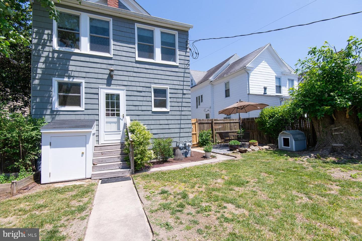 606 Locust Street photo 33