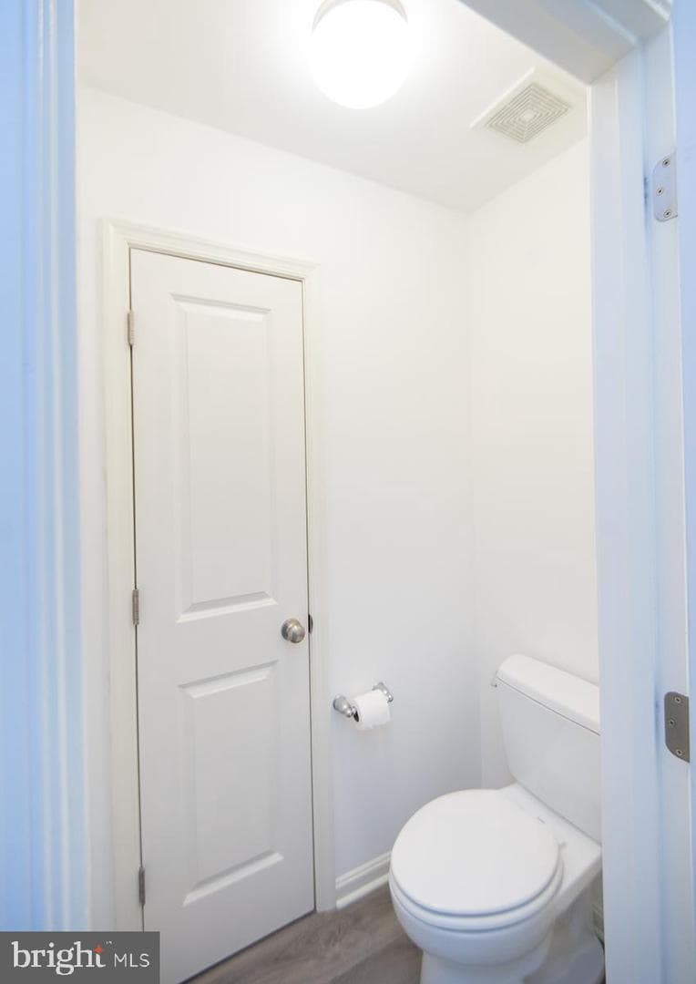 138 Regulator Drive N photo 15