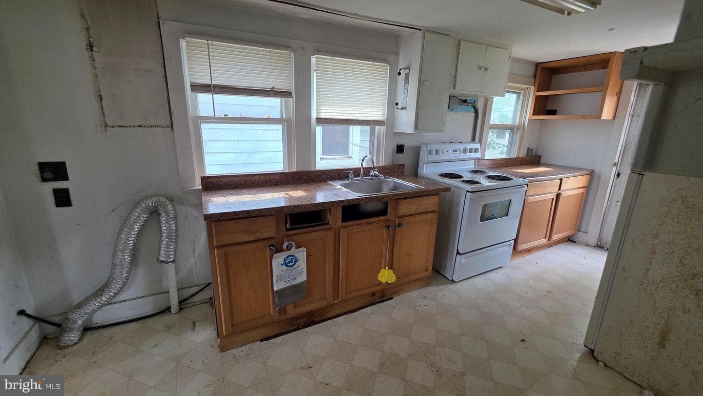 1007 Roslyn Avenue photo 16